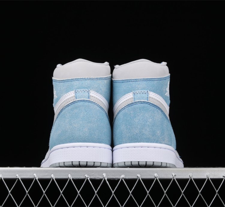Nike Air Jordan  Retro High OG Hyper Royal
