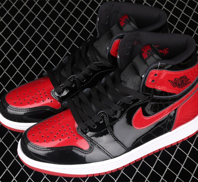 Nike Air Jordan  Retro High OG Patent Bred