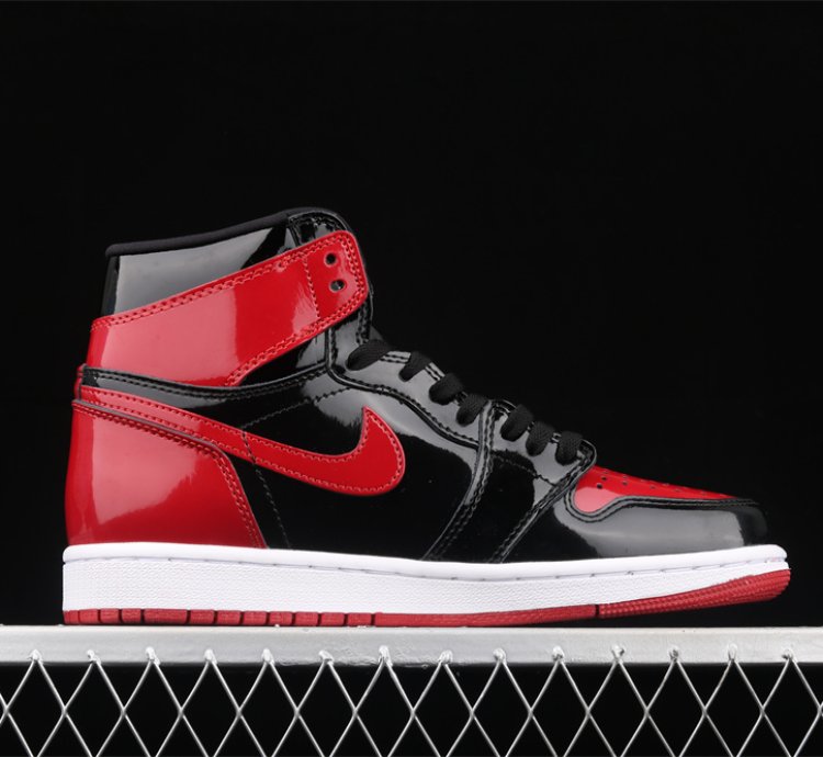 Nike Air Jordan  Retro High OG Patent Bred