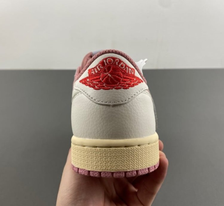 Travis Scott x Air Jordan 1 Low OG Shy Pink