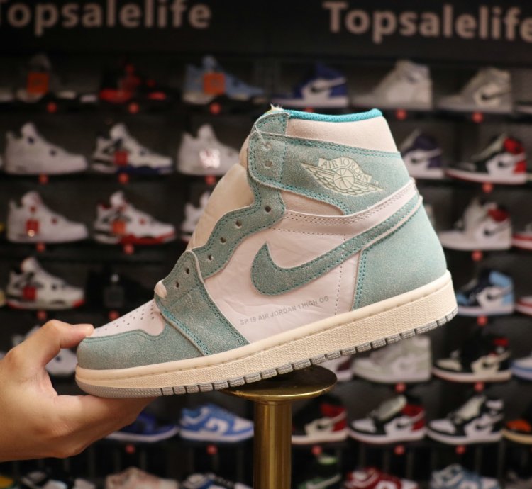 Jordan Retro High Turbo Green