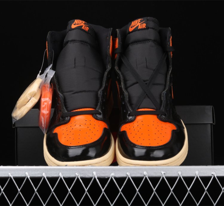 Nike Air Jordan AJ1 Retro High Shattered Backboard 3.0