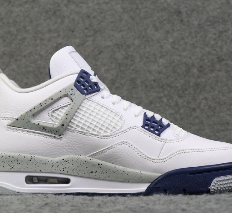 Air Jordan 4 Retro Midnight Navy