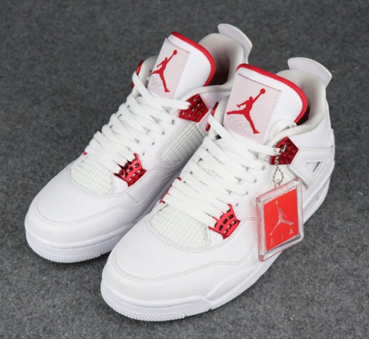Air Jordan 4 Retro Metallic Red