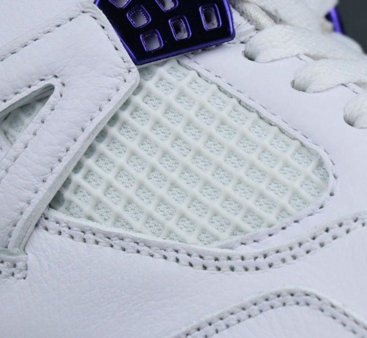 Air Jordan 4 Retro Metallic Purple