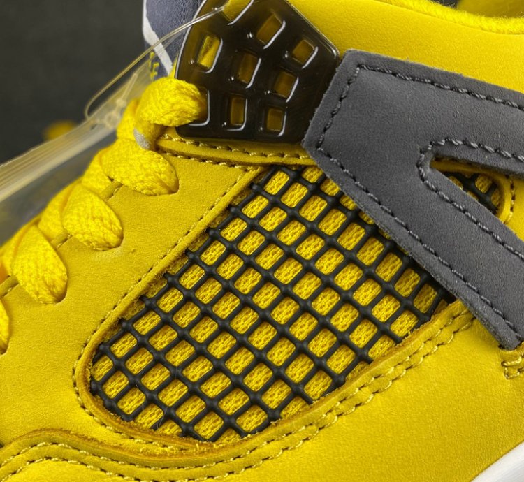 Air Jordan 4 Retro Lightning Yellow 2021