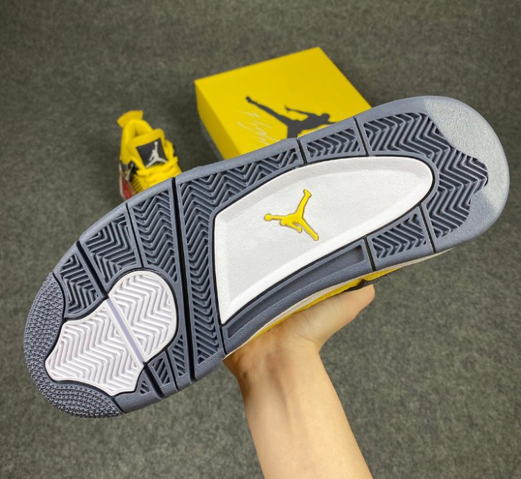 Air Jordan 4 Retro Lightning Yellow 2021