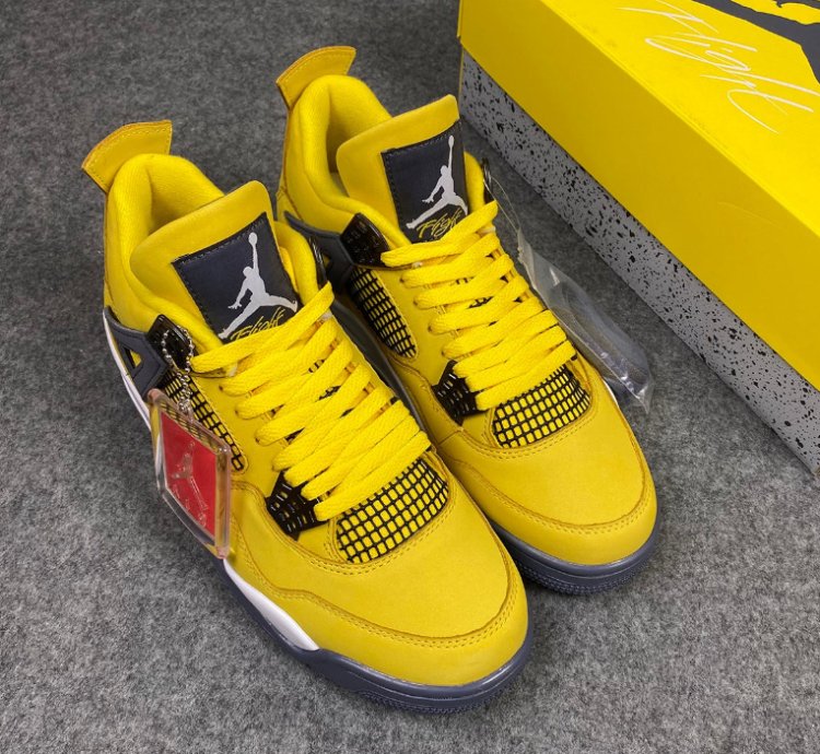 Air Jordan 4 Retro Lightning Yellow 2021