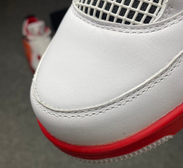 Air Jordan 4 Retro Fire Red