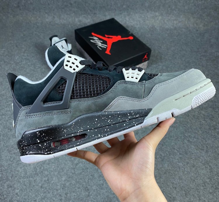 Air Jordan 4 Retro Fear Pack