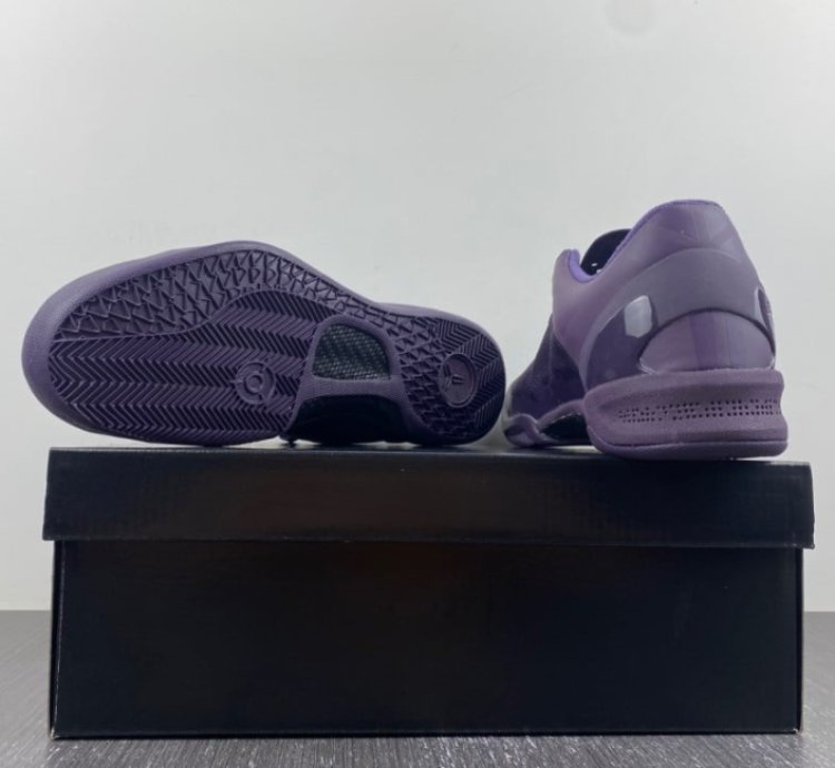 Nike Kobe 8 Black Mamba Collection Fade to Black