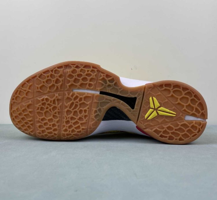Kobe 6 Protro SpongeBob Kay Yow White Yellow