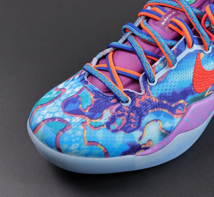 Kobe 8 Protro What The Kobe HM9621-900