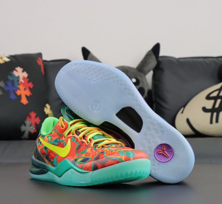 Kobe 8 Protro What The Kobe HM9621-900