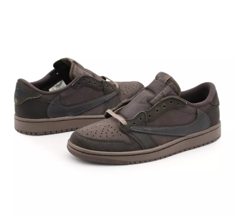 Jordan 1 Retro Low OG SP Travis Scott Velvet Brown