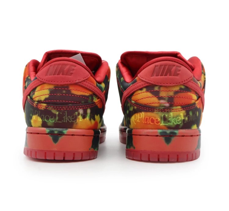 Nike SB Dunk Low The Wizard of Oz Poppy Field