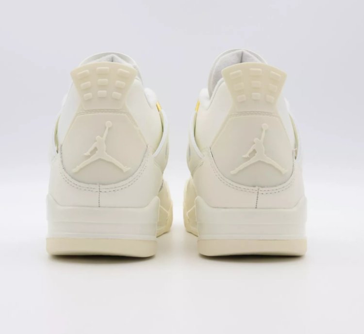 Nike Air Jordan 4 Retro Metallic Gold
