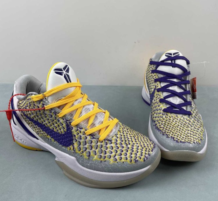 Nike Zoom Kobe 6 Protro 3D Lakers Purple Yellow