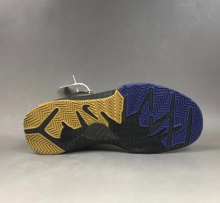 Nike Kobe 4 NBA Final MVP Away