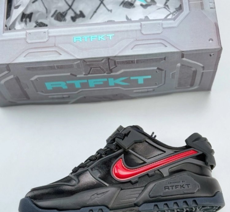 Nike RTFKT Dunk Genesis CloneX Edition RARE
