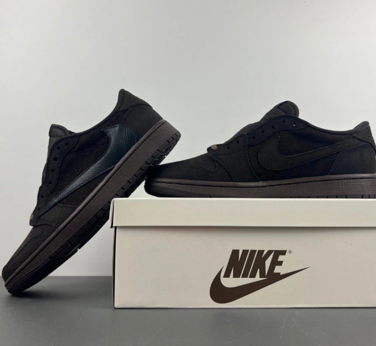Jordan 1 Retro Low OG SP Travis Scott Velvet Brown