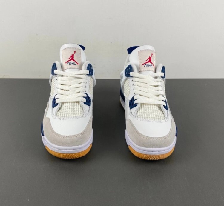 Nike Jordan 4 Retro SB Navy