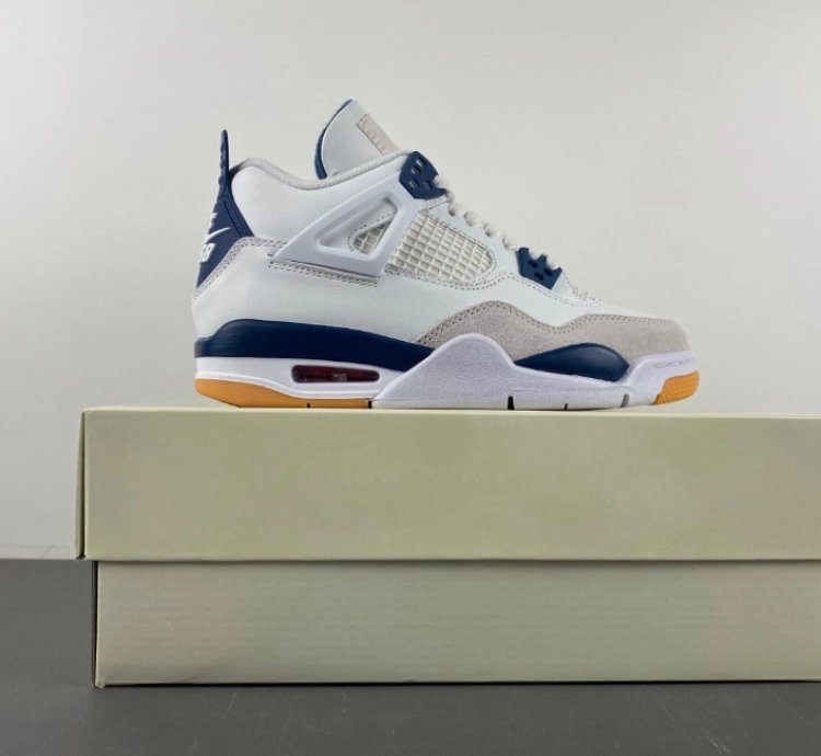 Nike Jordan 4 Retro SB Navy