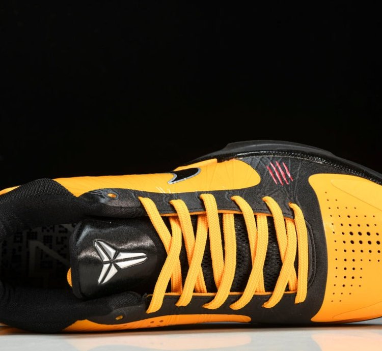 Kobe 5 Protro Bruce Lee