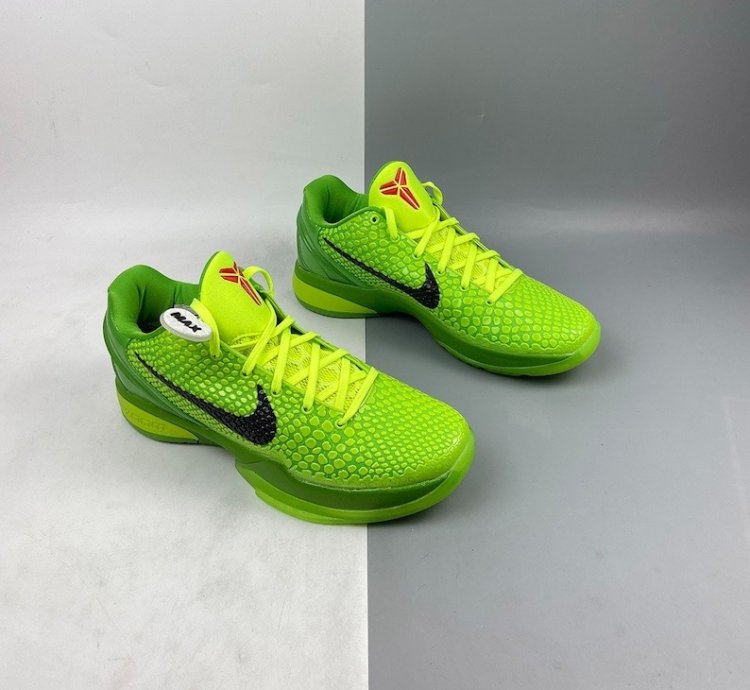 Kobe 6 Protro “grinch” Green