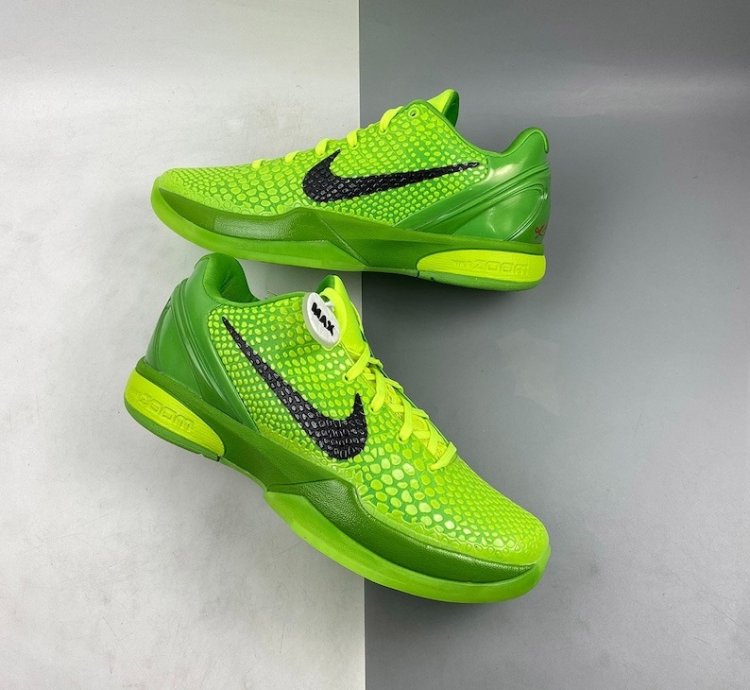 Kobe 6 Protro “grinch” Green