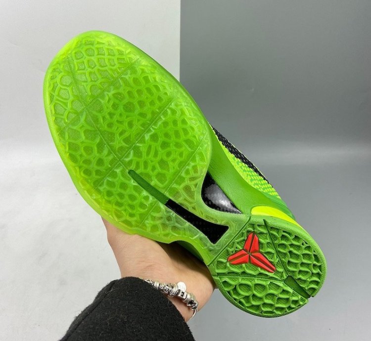 Kobe 6 Protro “grinch” Green