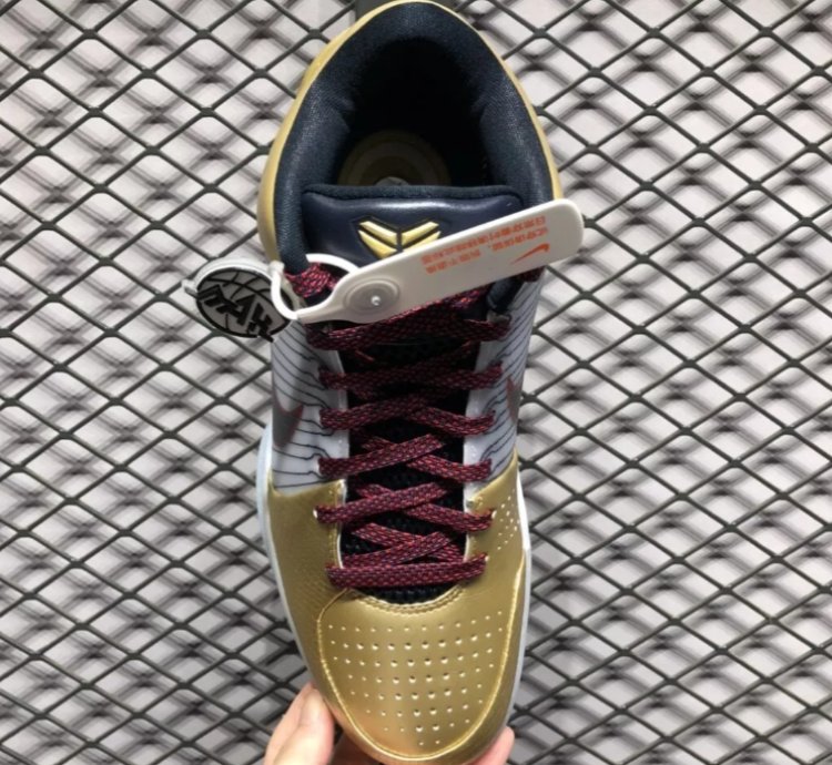 Nike Kobe 4 Protro Gold Medal FQ3544-100