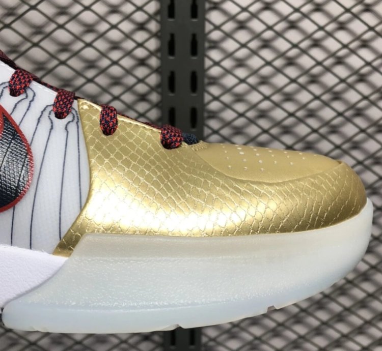 Nike Kobe 4 Protro Gold Medal FQ3544-100