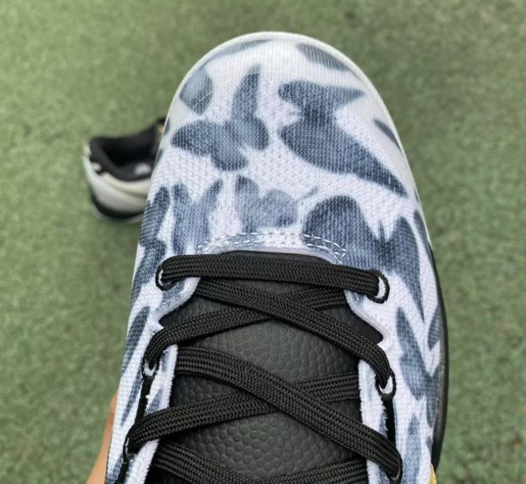 Nike Kobe 8 Protro Mambacita FN0266-102