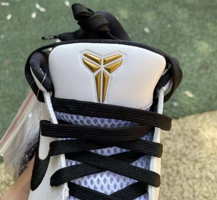 Nike Kobe 4 Protro Mambacita Gigi FJ9363-100 Sold By: Miracle