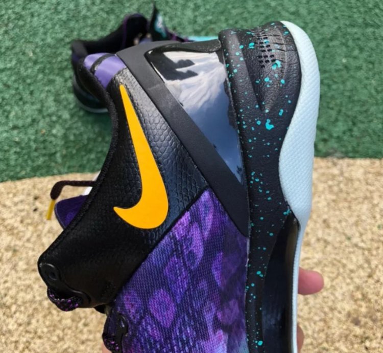 Nike Kobe 8 Easter 555035-302