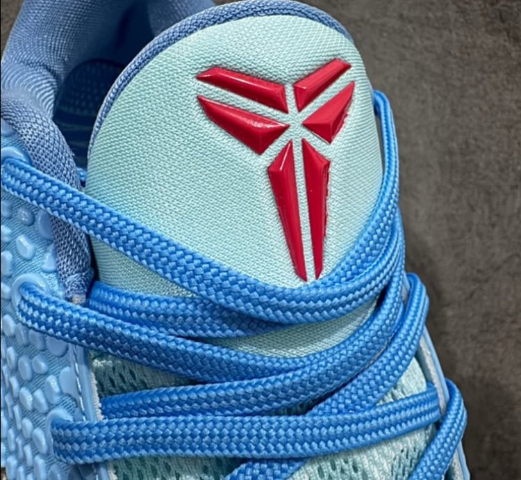 Nike Kobe 6 Protro Blue Ice Grinch