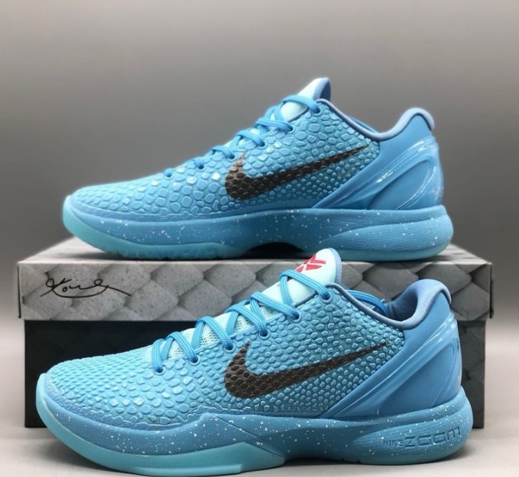 Nike Kobe 6 Protro Blue Ice Grinch Sneakers