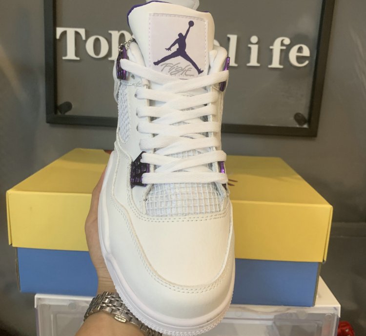 Jordan 4 Retro Metallic Purple CT8527-115