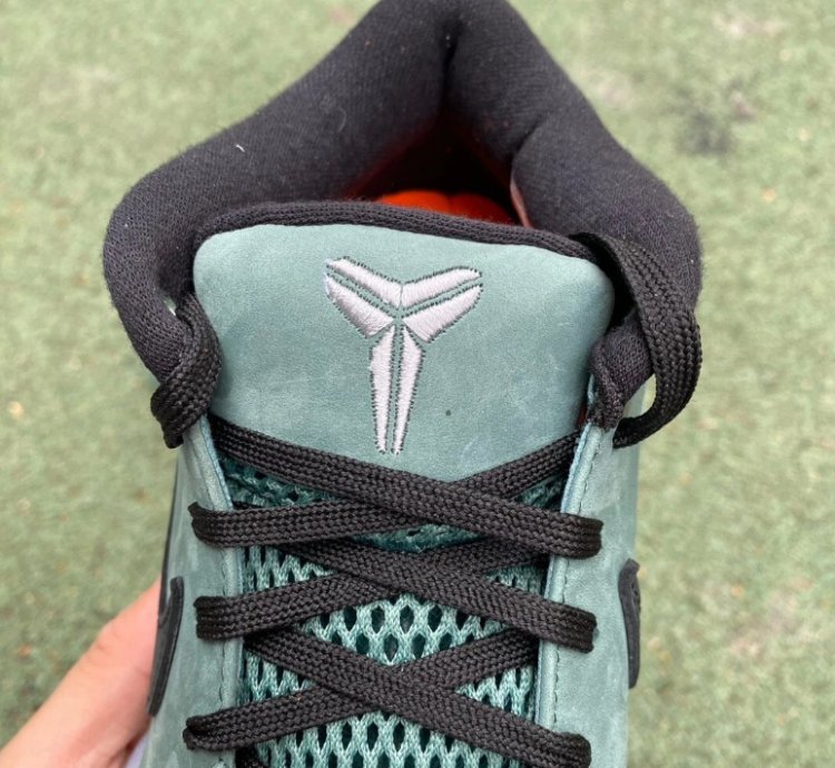 Nike Kobe 4 Protro Girl Dad FQ3545-300