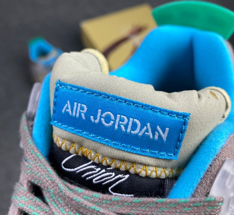 Union LA x Air Jordan 4 Retro Taupe Haze