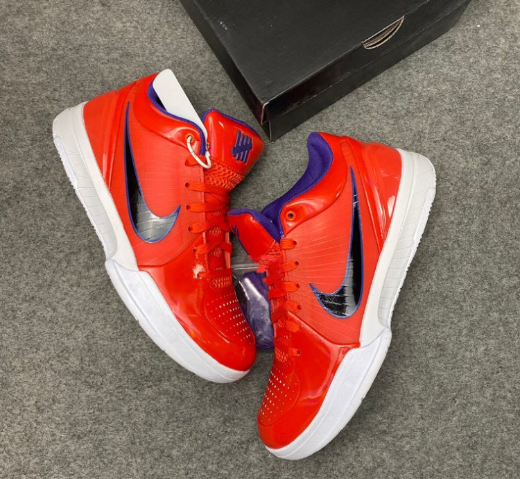 Undefeated x Nike Kobe 4 Protro Team Orange