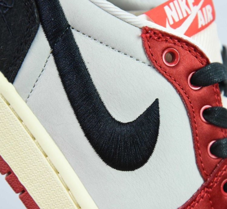 Trophy Room x Air Jordan 1 Retro Low Rookie Card Away