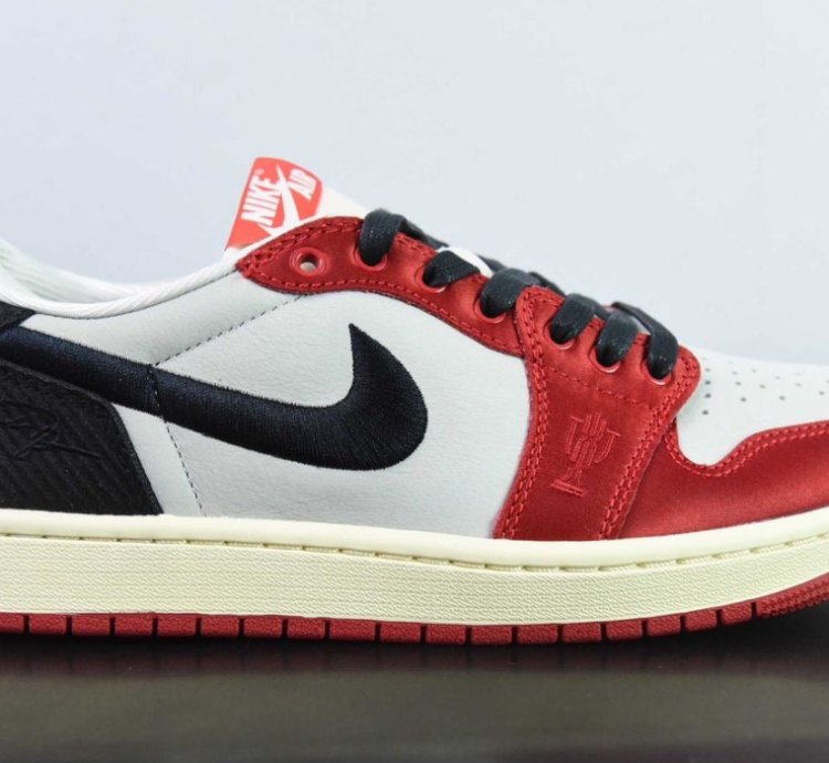 Trophy Room x Air Jordan 1 Retro Low Rookie Card Away
