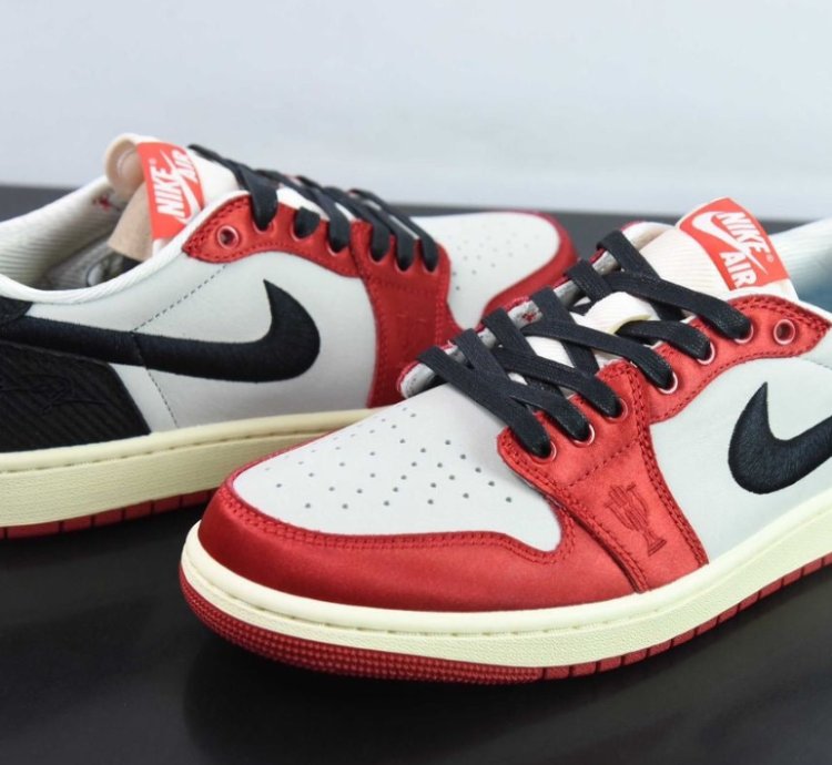 Trophy Room x Air Jordan 1 Retro Low Rookie Card Away