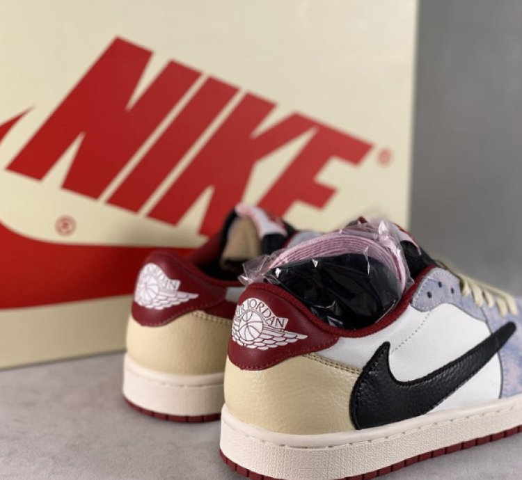 Travis Scott x Fragment x Air Jordan 1 Low TS CM7866 125