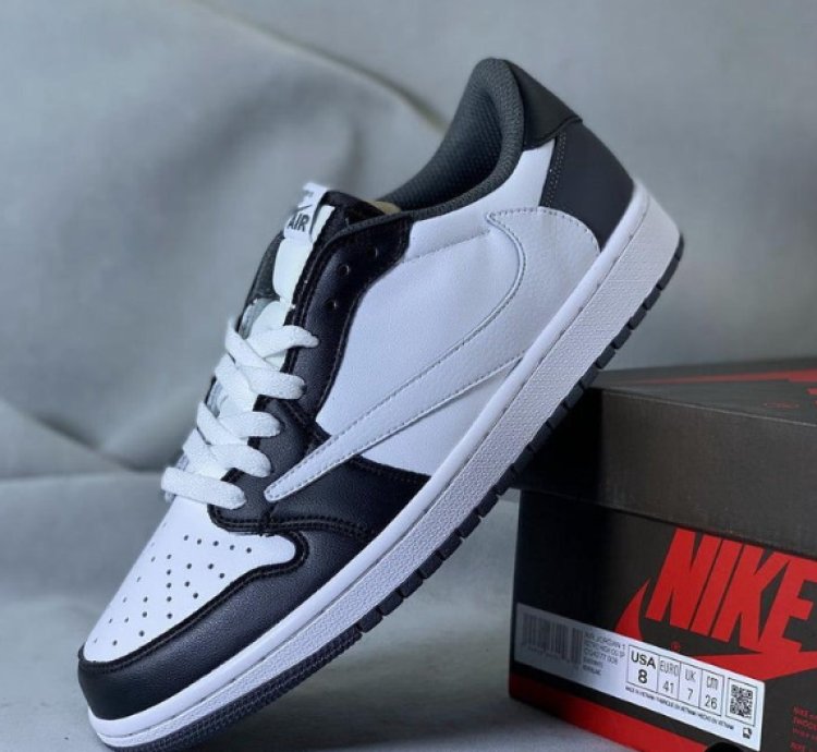 Travis Scott x Fragment x Air Jordan 1 Low Reverse Mocha