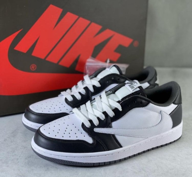 Travis Scott x Fragment x Air Jordan 1 Low Reverse Mocha