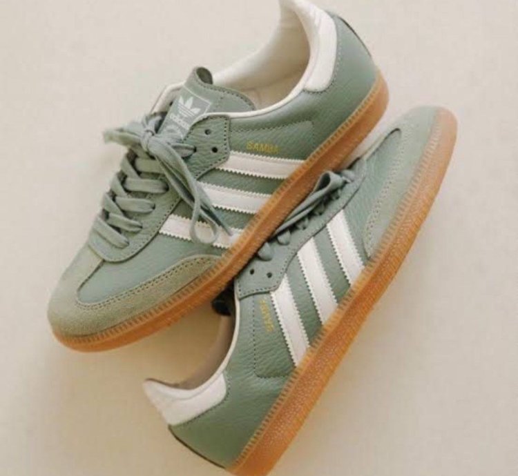 adidas Samba OG 'Silver Green Gum' - IE7011