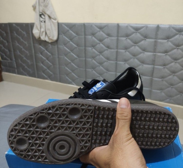 adidas shoes Samba OG 'Black Gum' - B75807/BZ0058